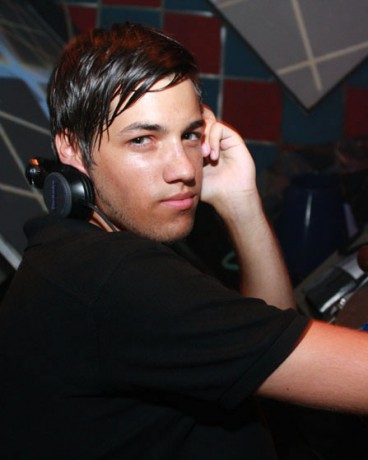 Dj Dave